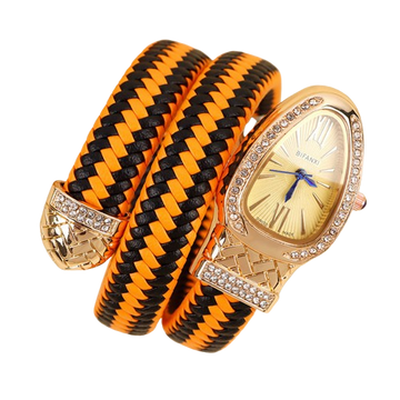 WristNexo Women's Snake-Shaped Quartz Watch – Crystal Accent Design