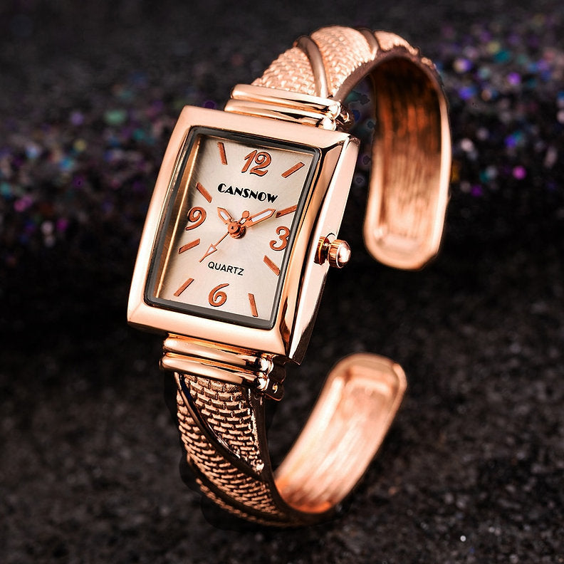 WristNexo Women's Gold Bracelet Quartz Watch – Elegant Fashion Style